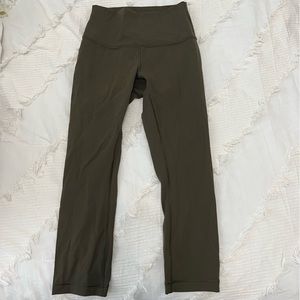 Cropped Lululemon Wunder Unders